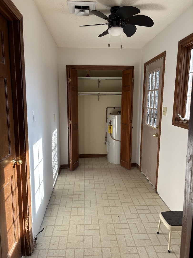 707 E Boulevard Street Property Photo 27