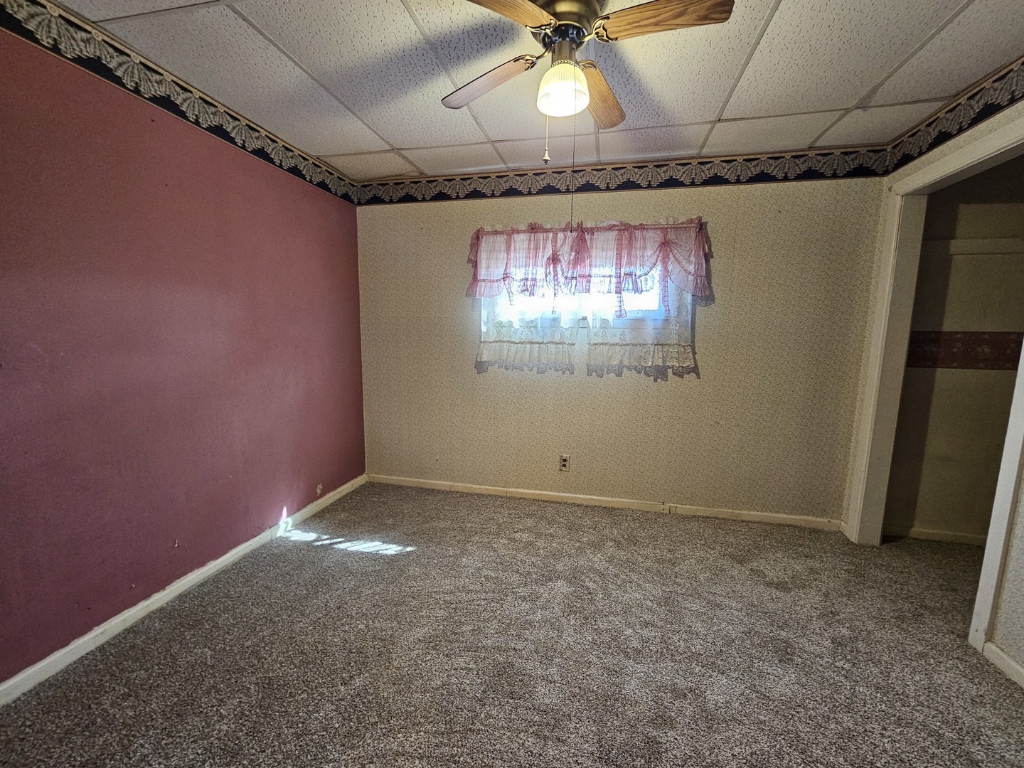 1408 N State Rte 1-17 Property Photo 13