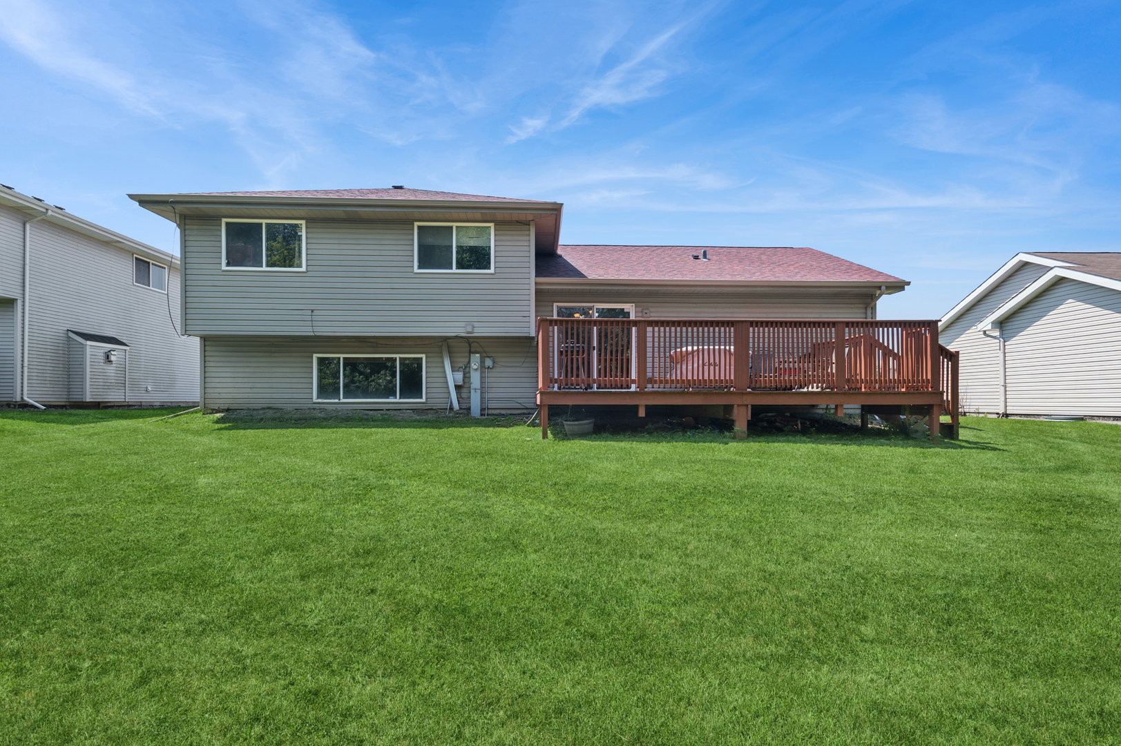 22979 Eastwind Drive Property Photo 2