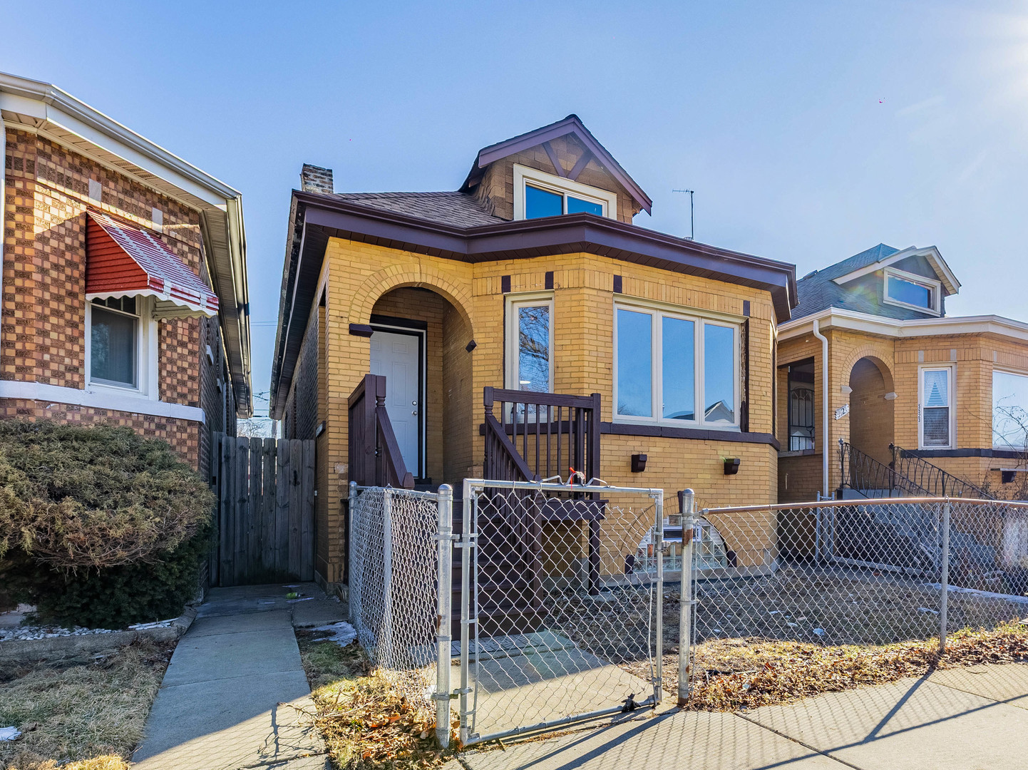 5519 S Seeley Avenue Property Photo 1