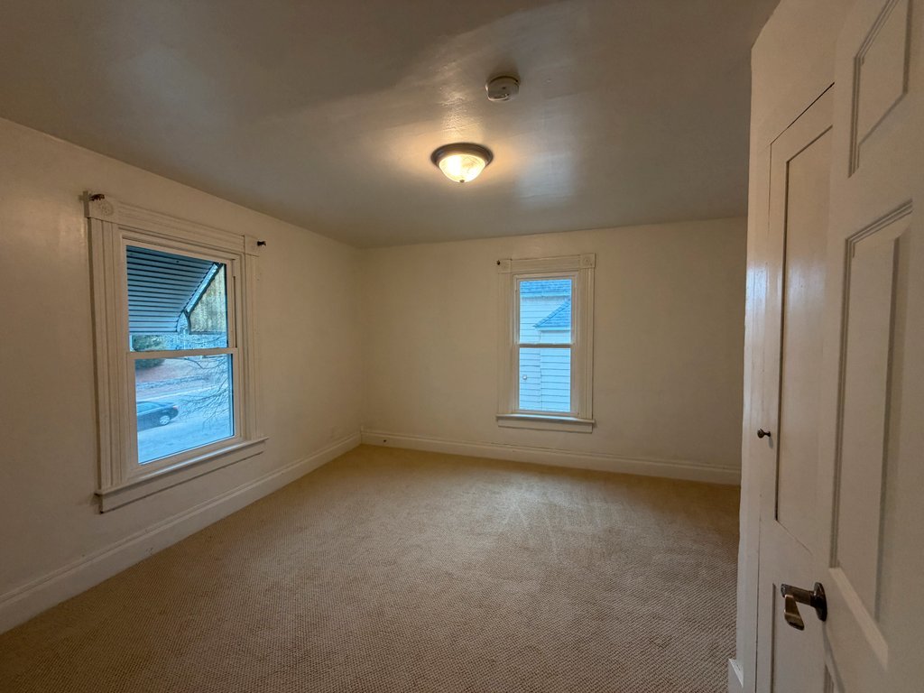 718 17th Street Property Photo 14