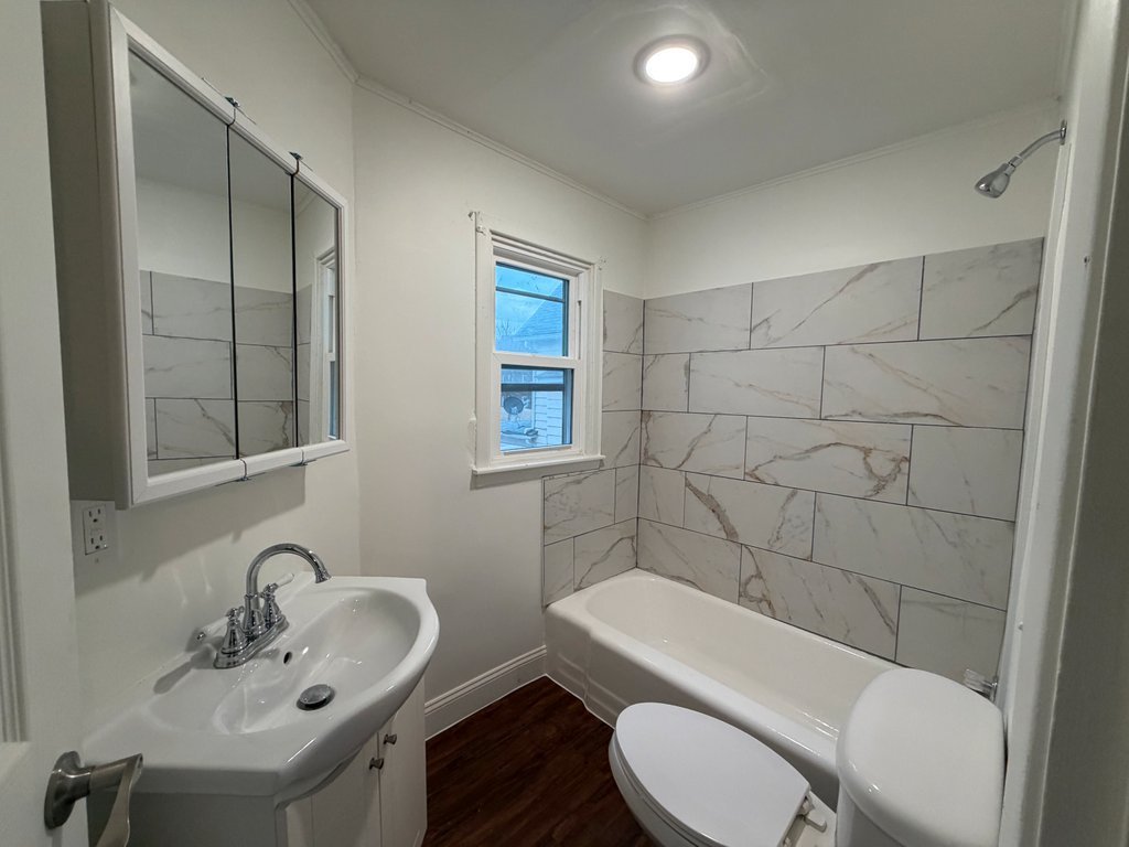 718 17th Street Property Photo 26