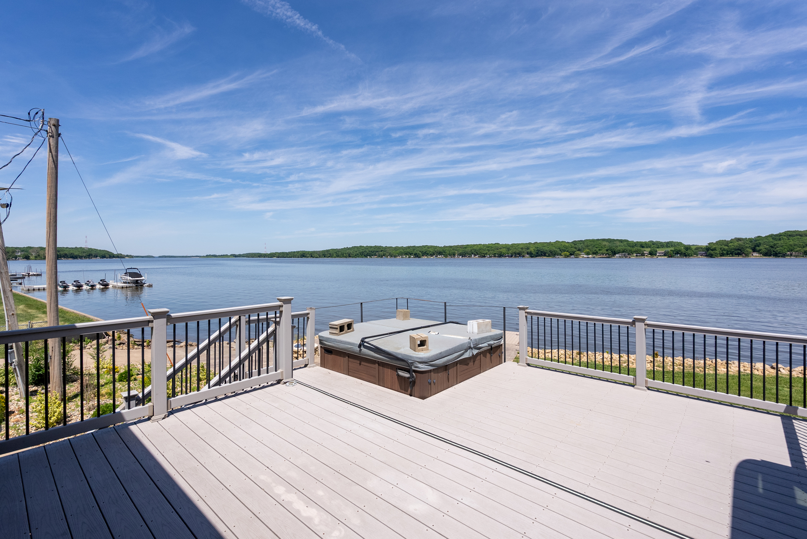 22799 Great River Road Property Photo 6