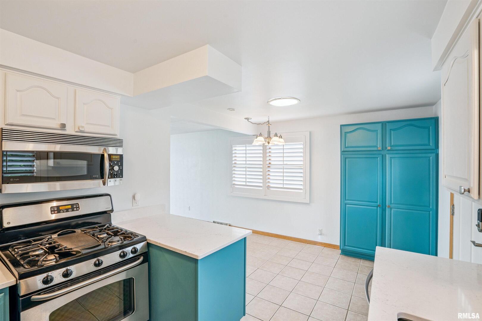 22799 Great River Road Property Photo 12