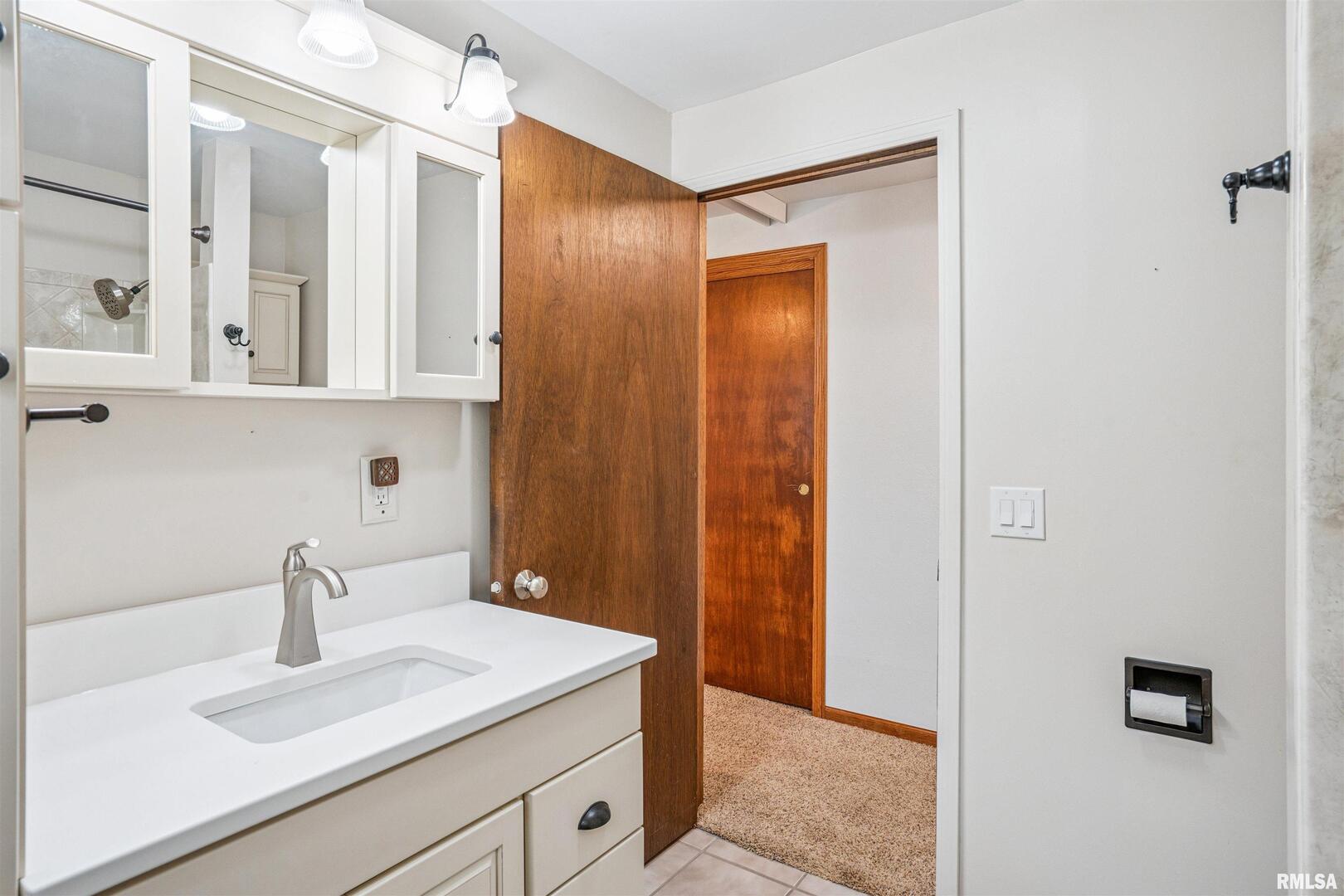 22799 Great River Road Property Photo 17
