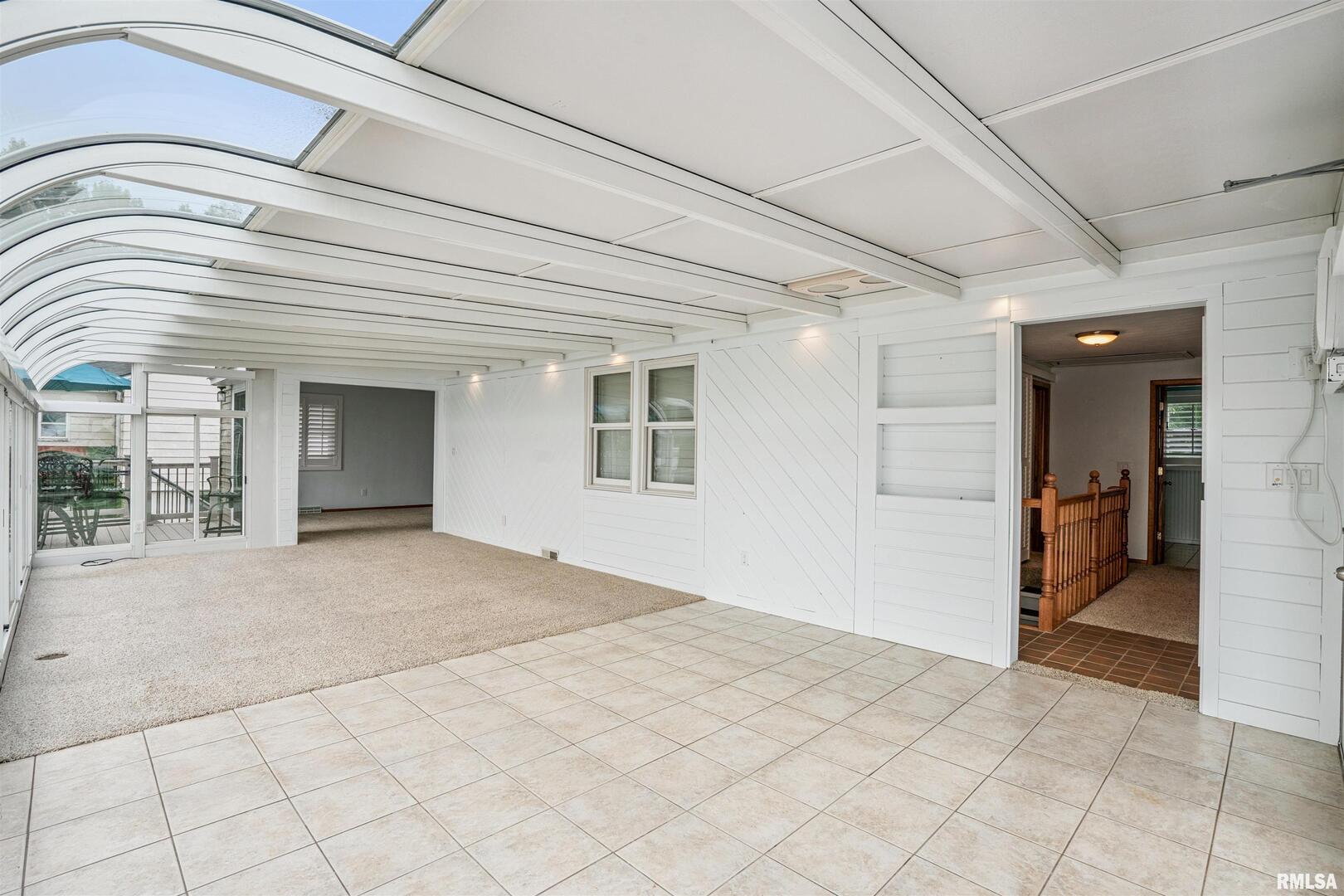 22799 Great River Road Property Photo 24