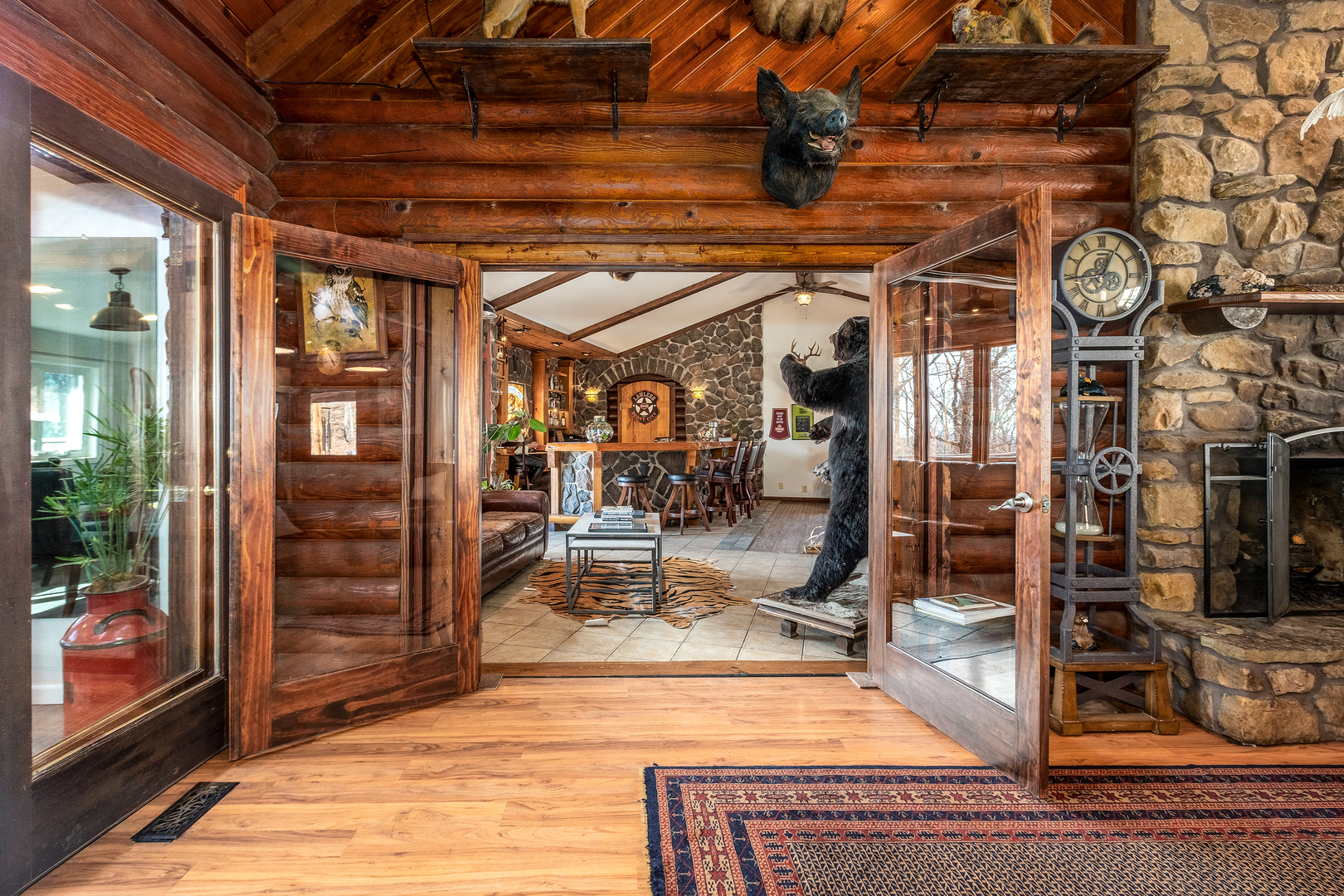 1425 Skyline Drive Property Photo 17