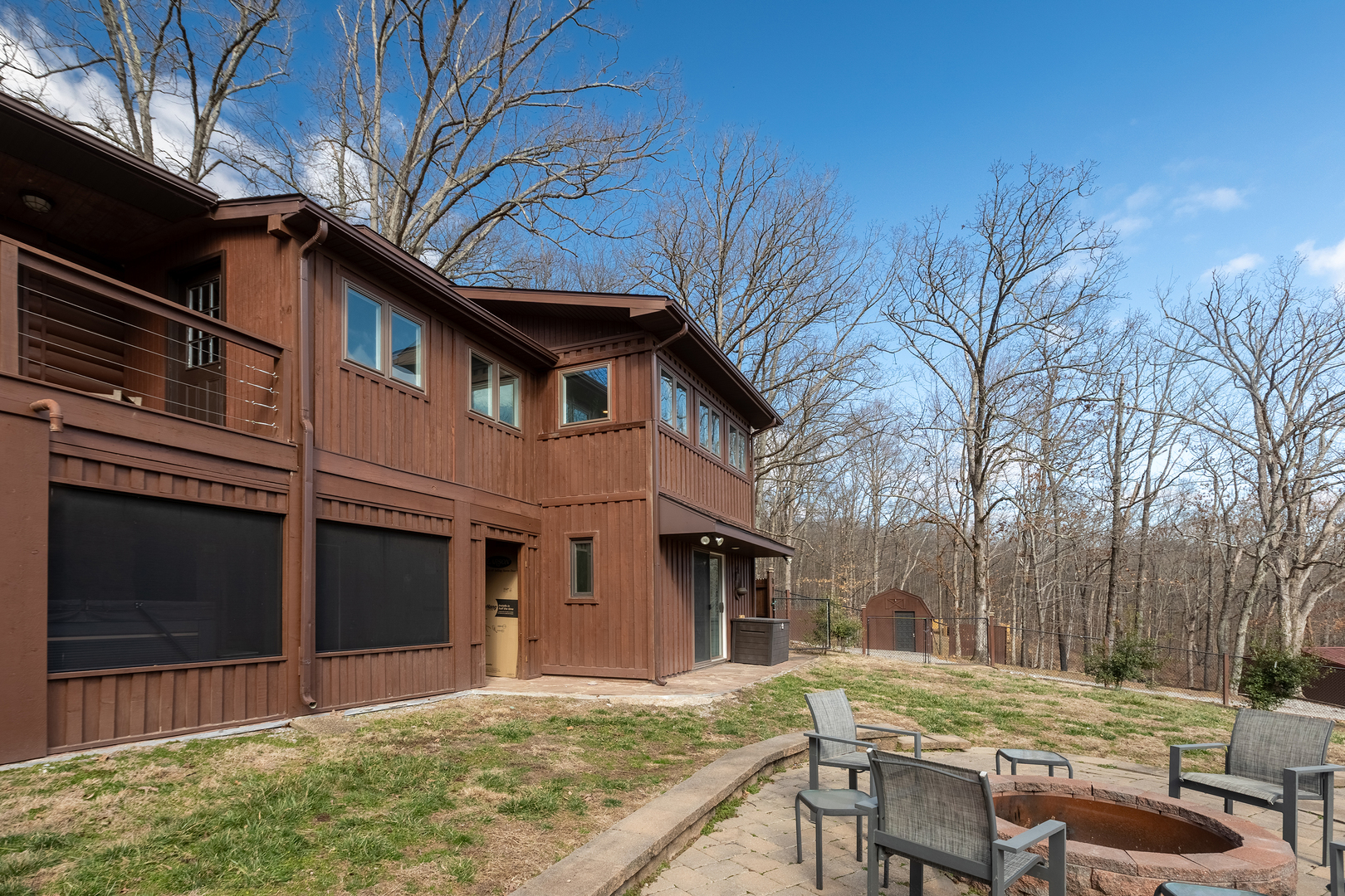 1425 Skyline Drive Property Photo 38
