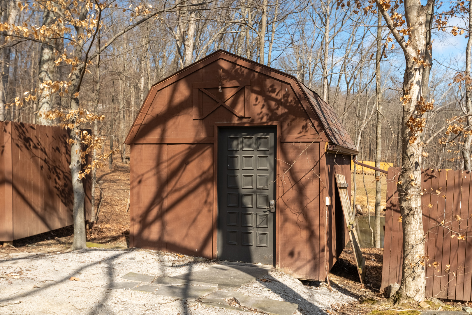 1425 Skyline Drive Property Photo 41