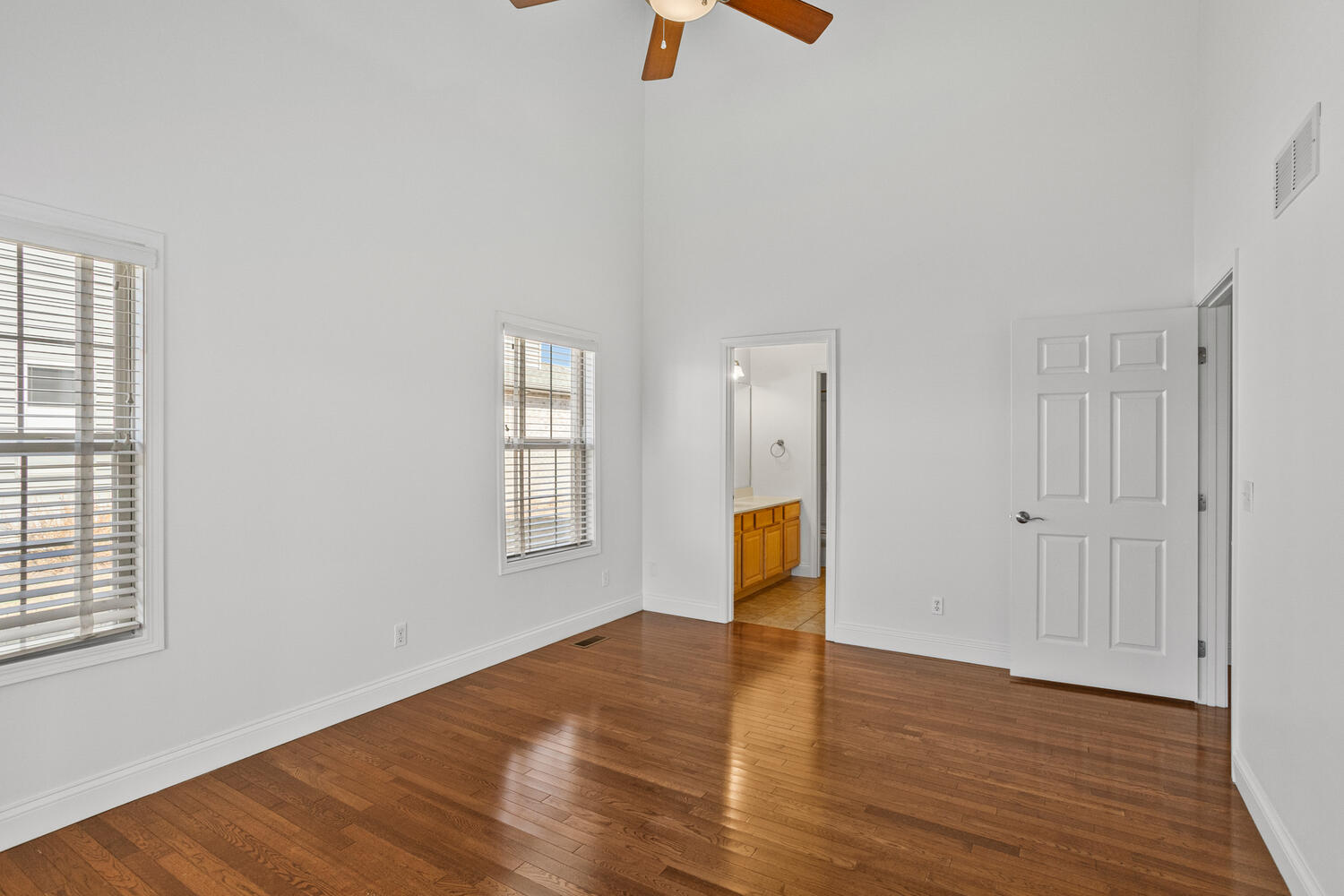 2517 Pembrook Point Property Photo 19