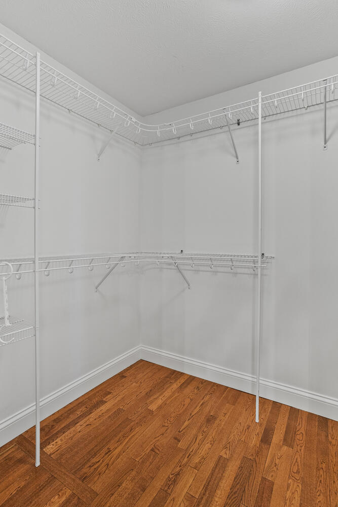 2517 Pembrook Point Property Photo 22