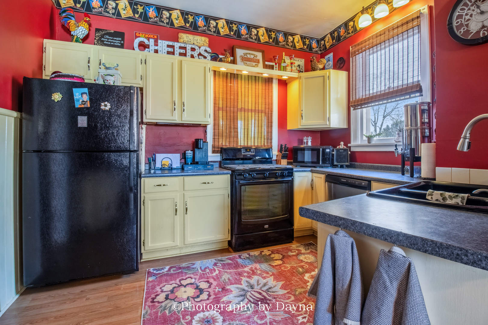 203 N Maple Street Property Photo 18