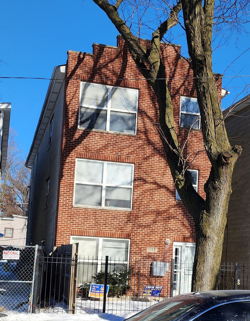 642 W 123rd Street 1 Property Photo 1
