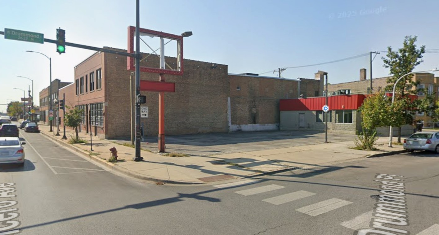 2622 N Cicero Avenue Property Photo 2