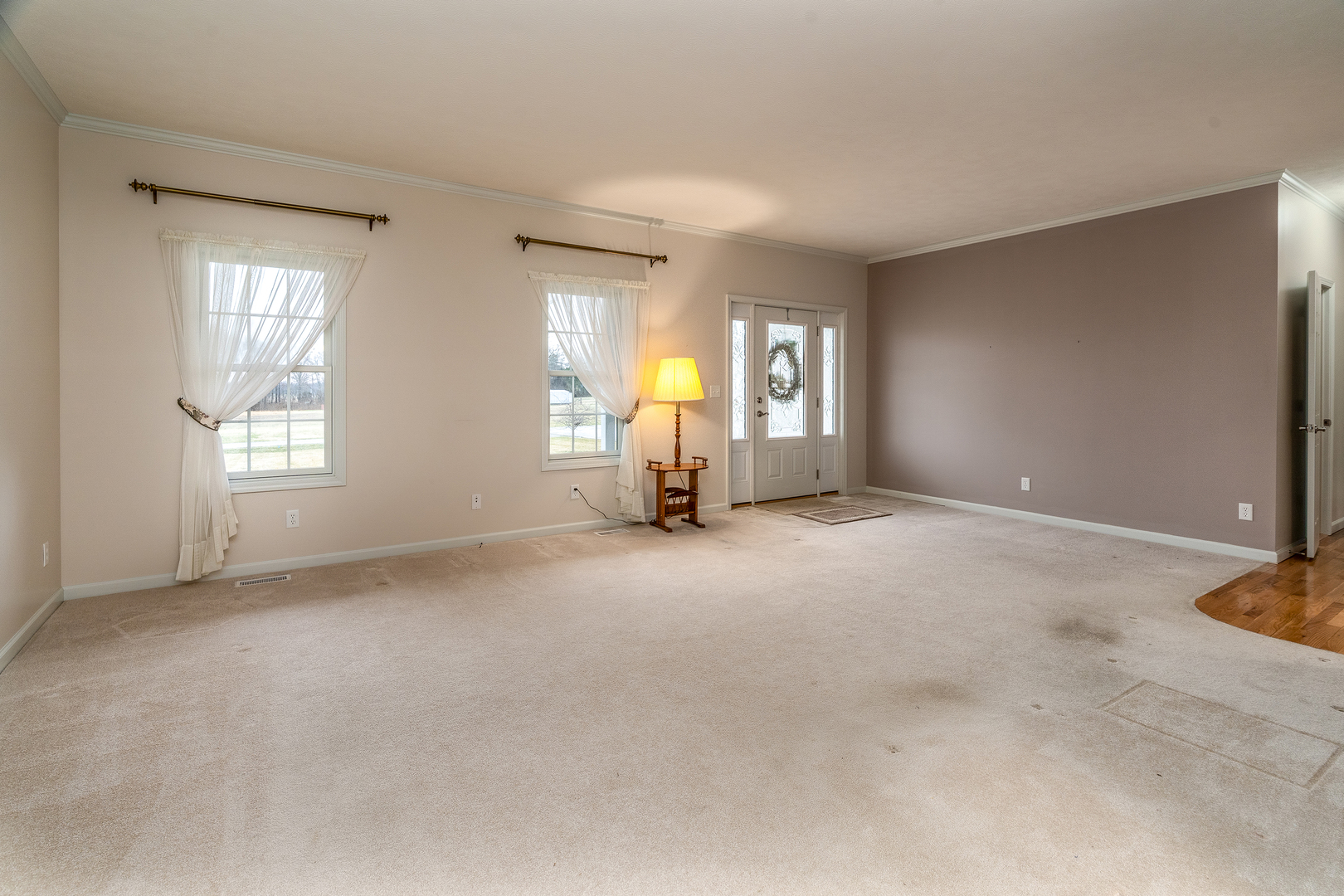 8511 Knox Road Property Photo 5