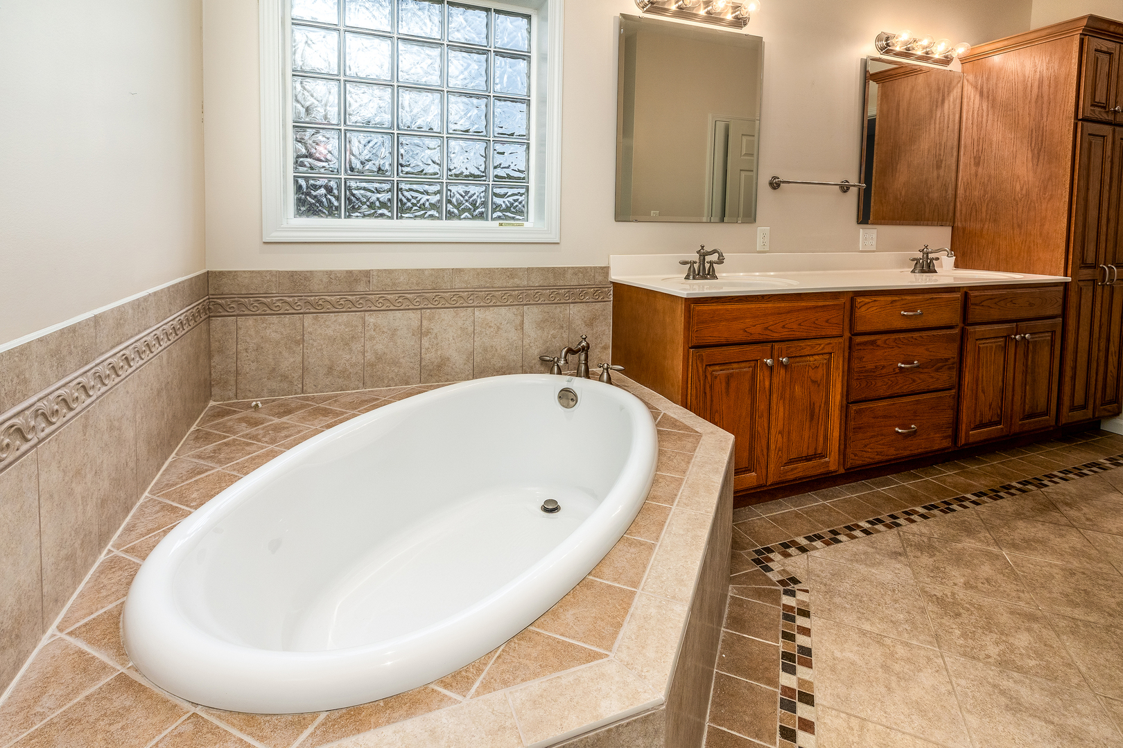 8511 Knox Road Property Photo 30