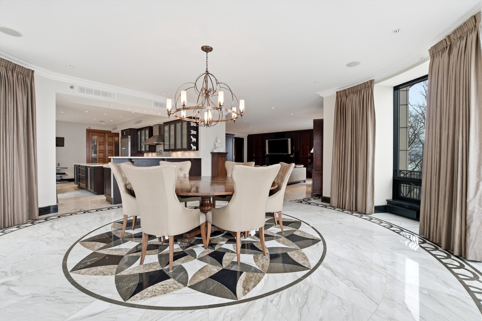 840 N Lake Shore Drive 201 Property Photo 8
