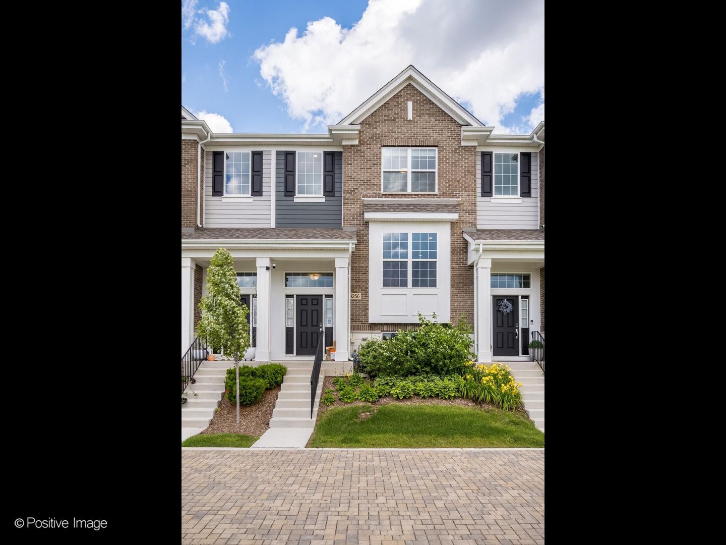 9256 Harlowe Lane Property Photo 1