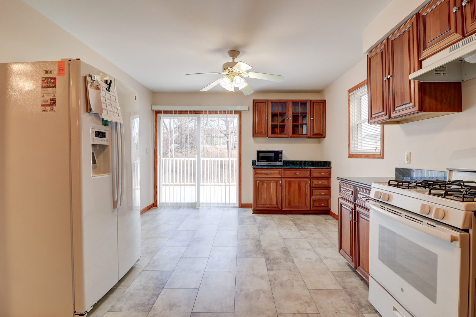 105 S Bluff Street Property Photo 7