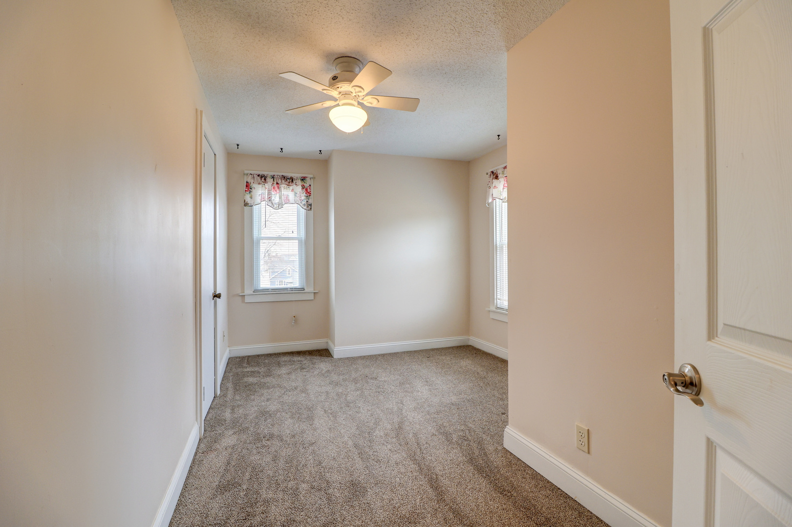 105 S Bluff Street Property Photo 21