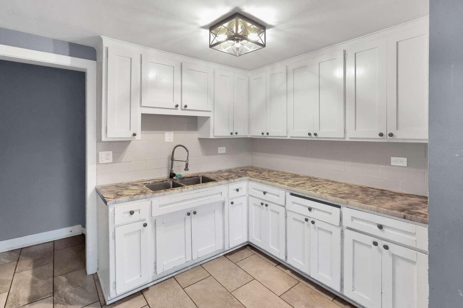 14234 Ingleside Avenue Property Photo 8