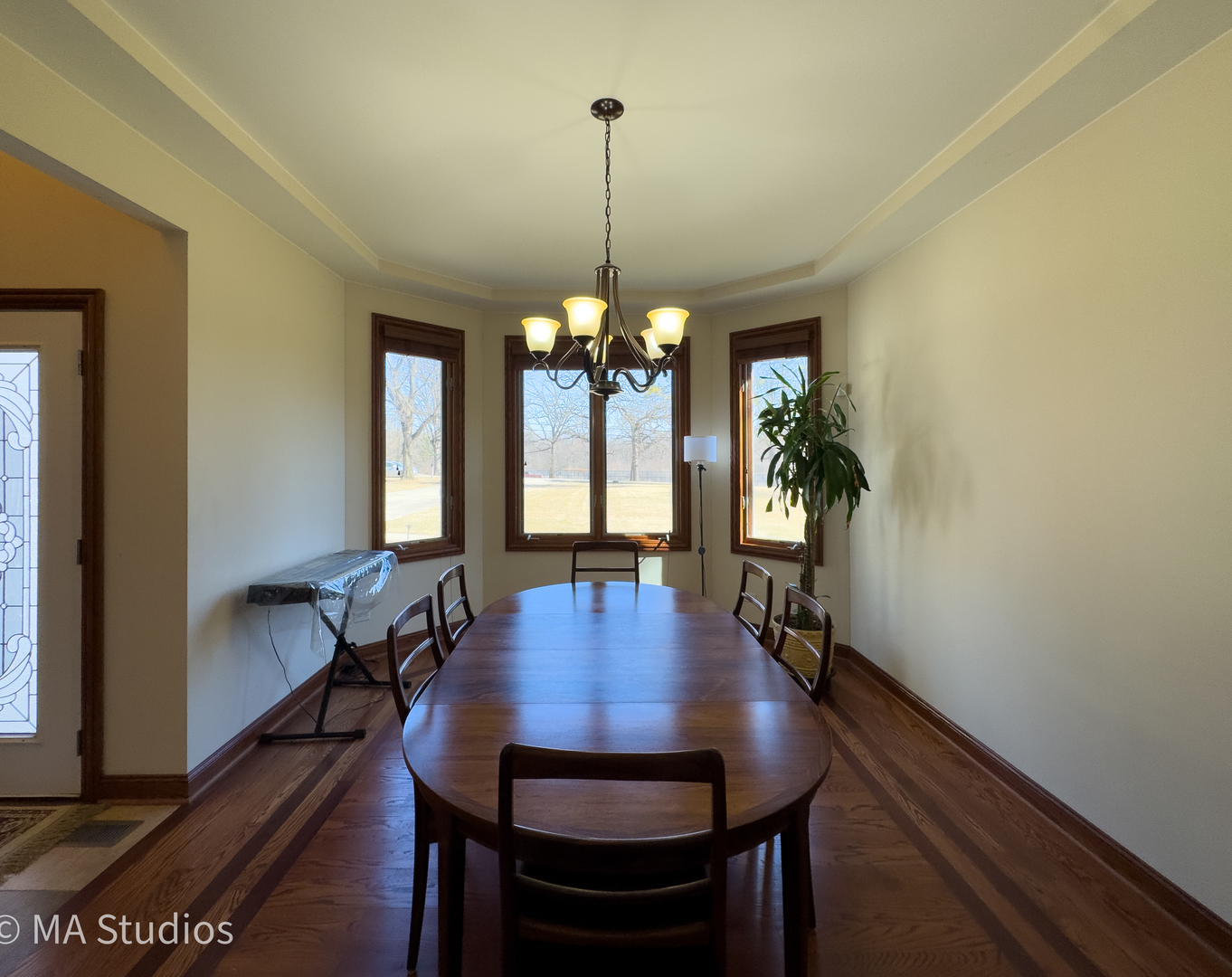 9030 Elm Avenue Property Photo 4