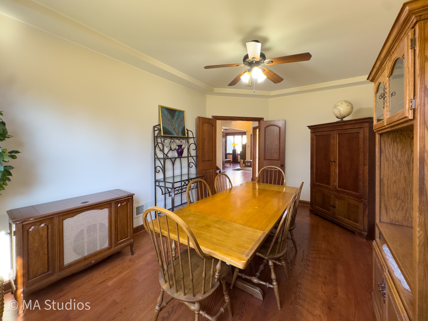 9030 Elm Avenue Property Photo 13