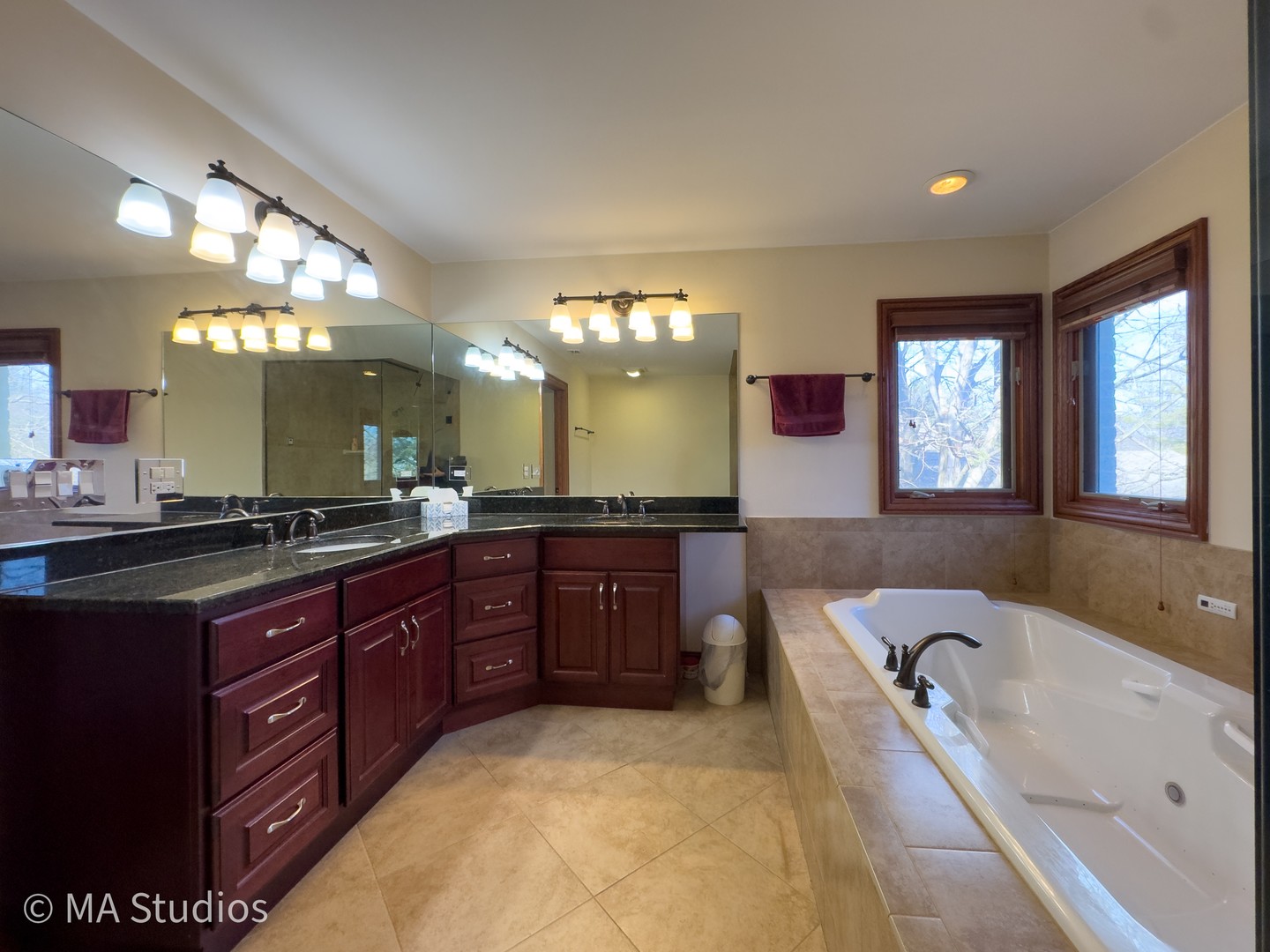 9030 Elm Avenue Property Photo 38