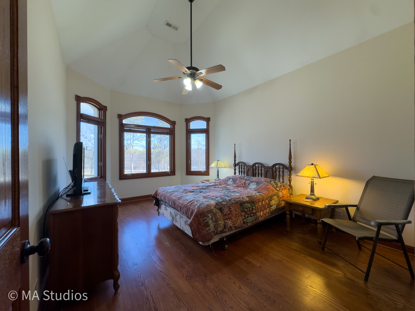 9030 Elm Avenue Property Photo 44
