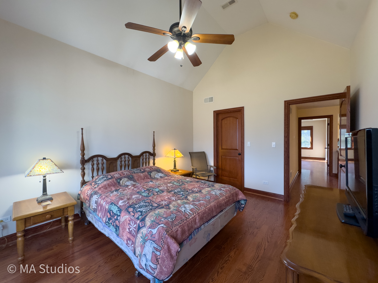 9030 Elm Avenue Property Photo 45