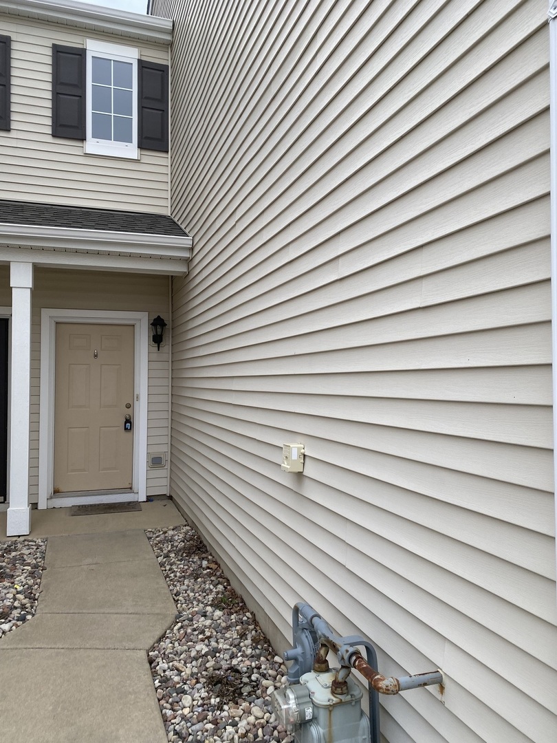 24951 Clare Circle Property Photo 2