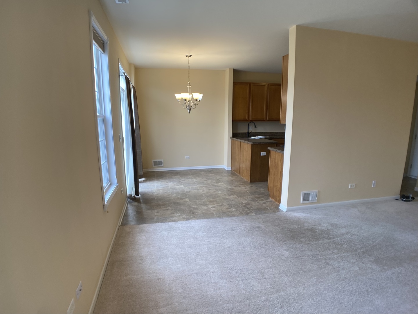 24951 Clare Circle Property Photo 4