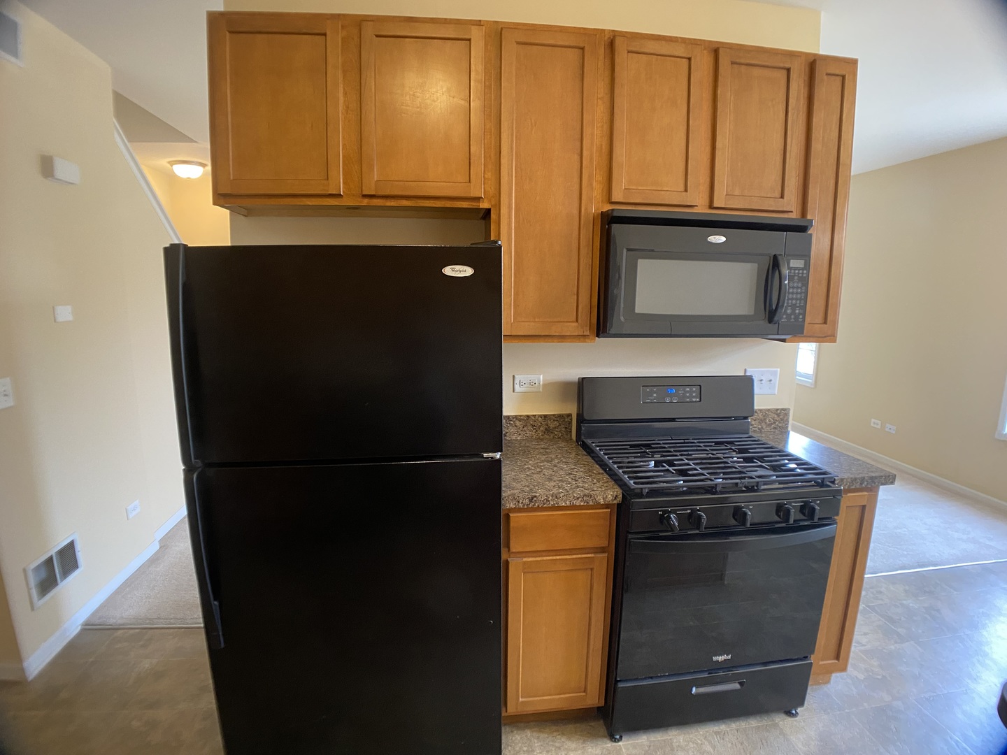 24951 Clare Circle Property Photo 7