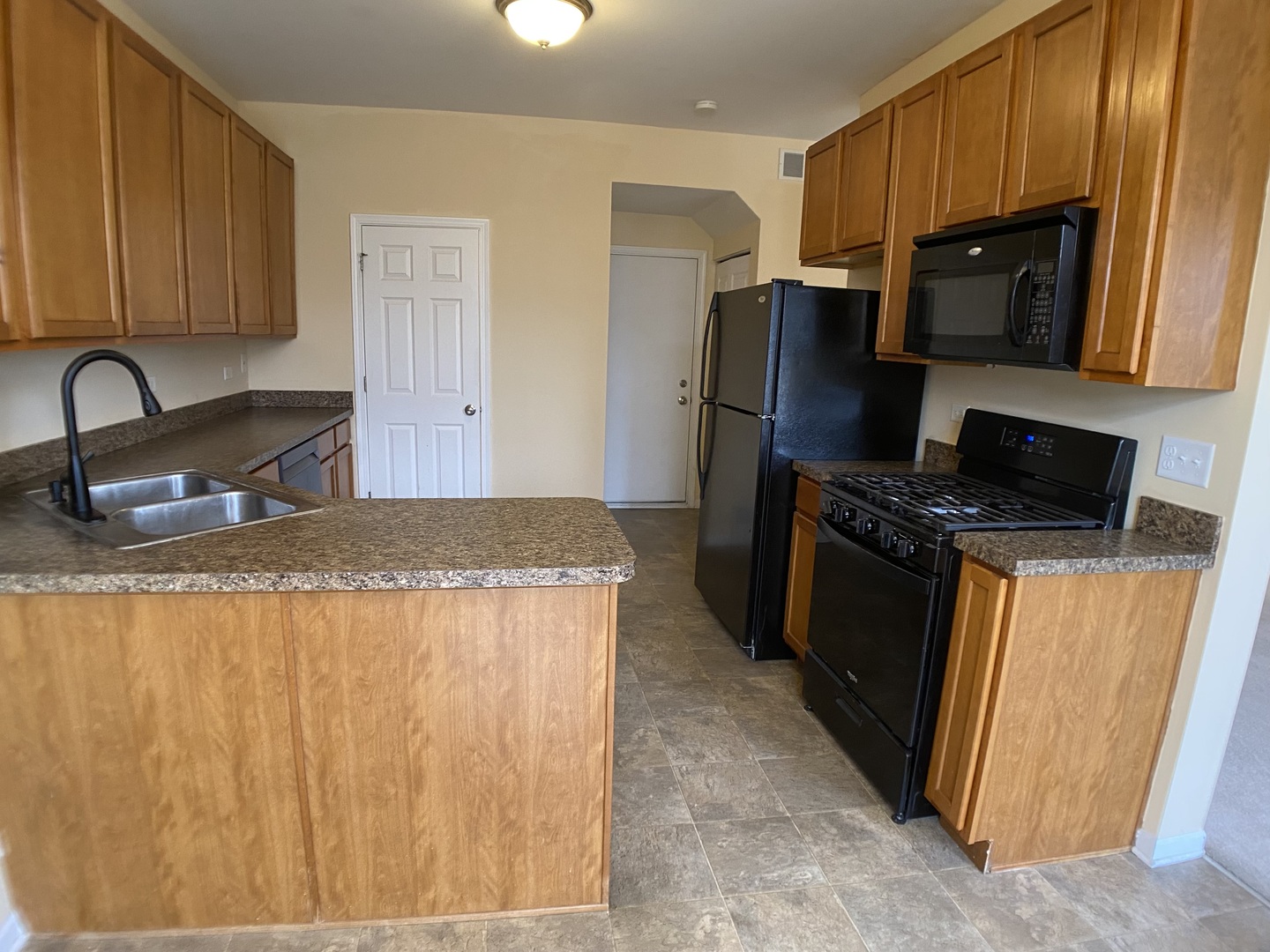 24951 Clare Circle Property Photo 9