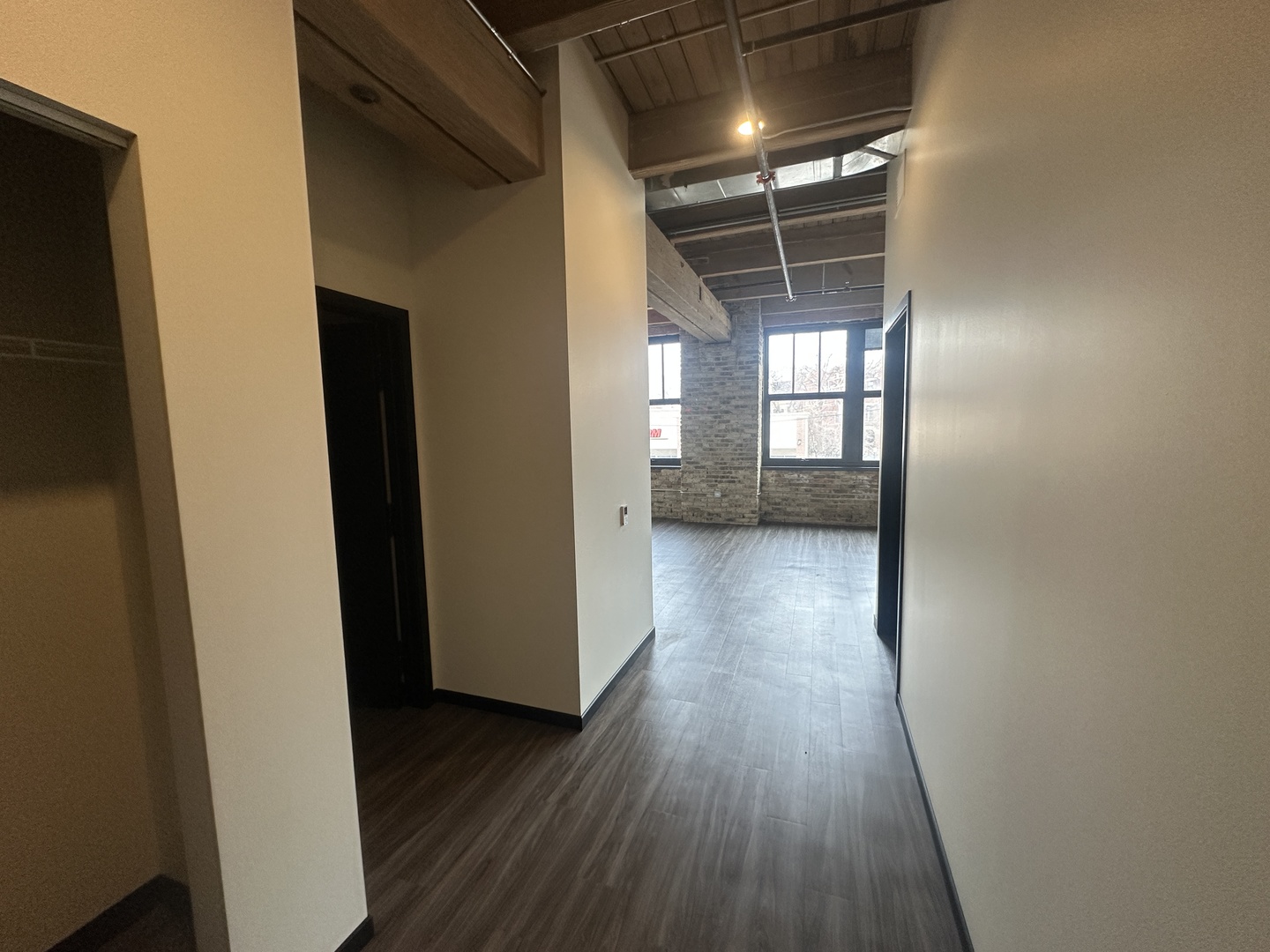2032 N Clybourn Avenue 211 Property Photo 14