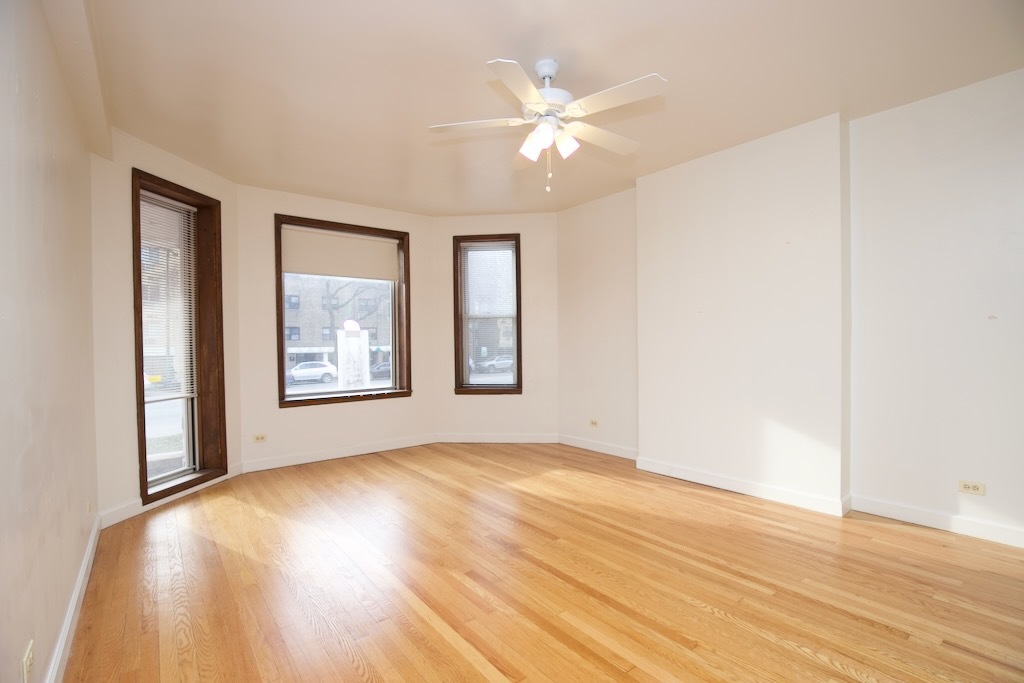 6713 N Sheridan Road 2n Property Photo 5
