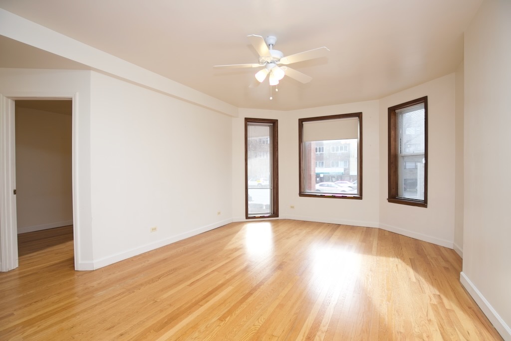 6713 N Sheridan Road 2n Property Photo 6