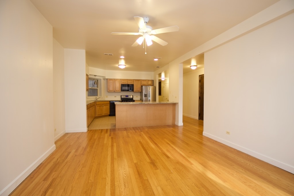 6713 N Sheridan Road 2n Property Photo 7