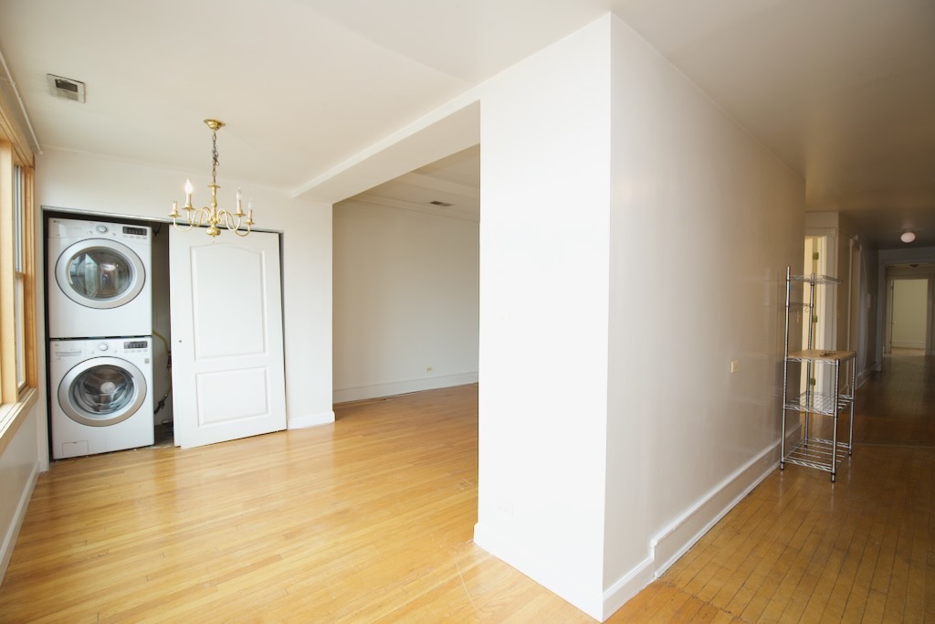 6717 N Sheridan Road 3s Property Photo 5