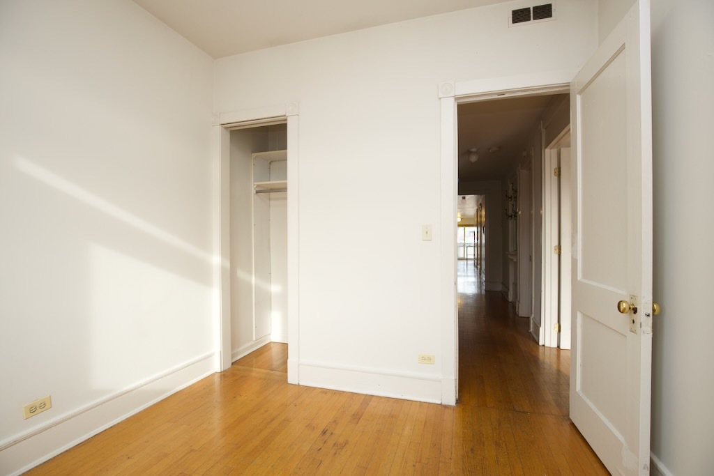 6717 N Sheridan Road 3s Property Photo 13