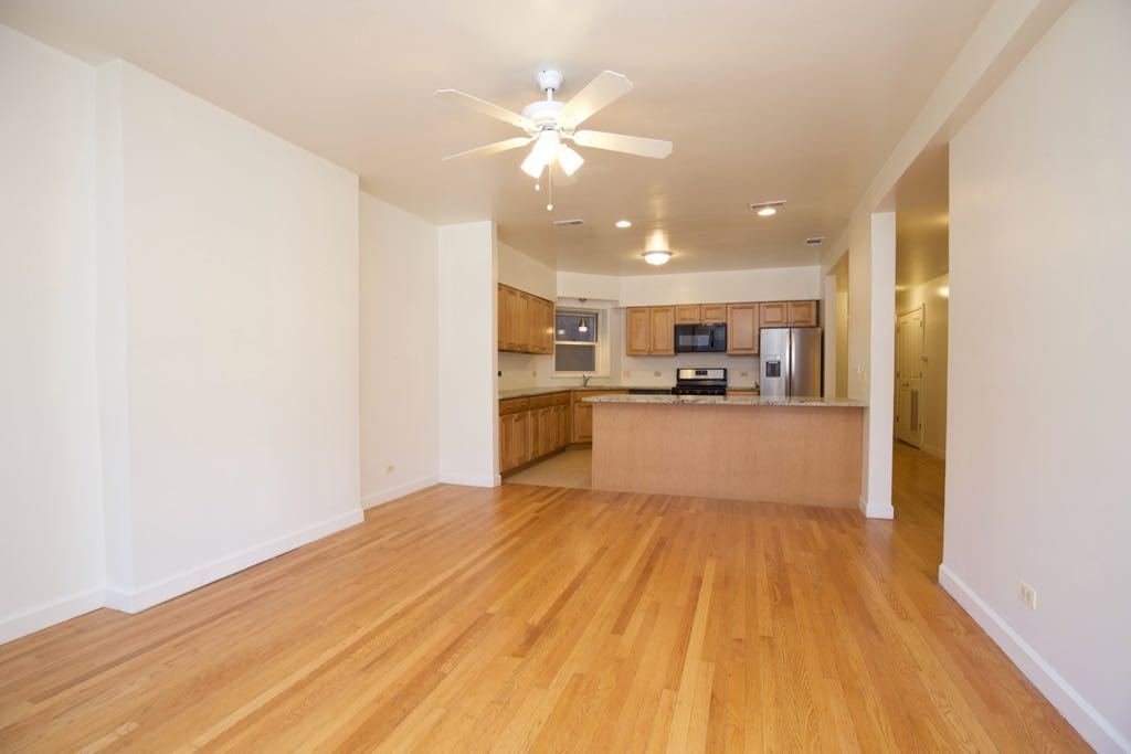 6713 N Sheridan Road 1n Property Photo 7