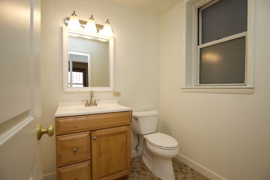 6713 N Sheridan Road 1n Property Photo 18
