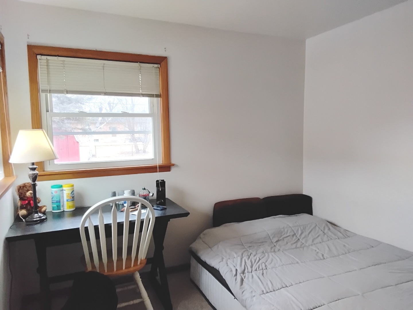 11410 S Neenah Avenue Property Photo 8