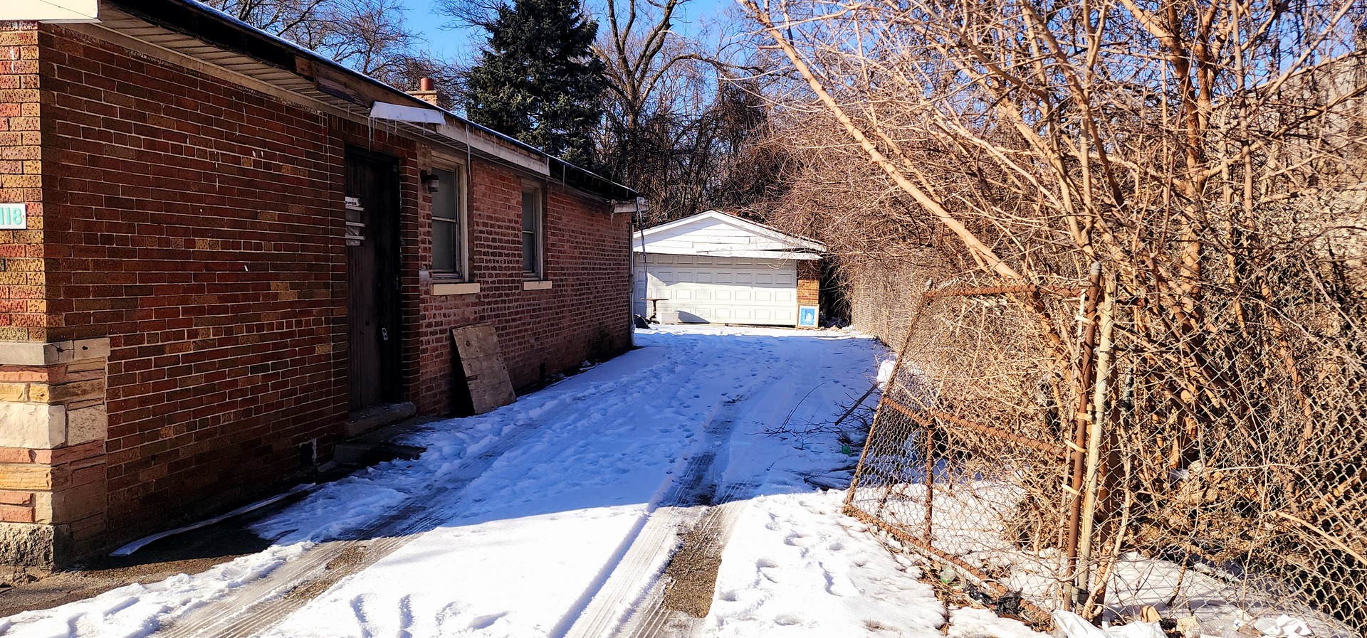 4118 W Midlothian Avenue Property Photo 3