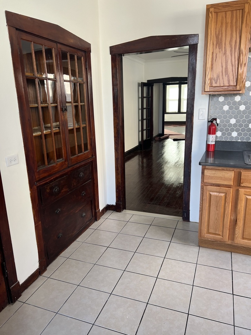 8139 S Peoria Street 2 Property Photo 27