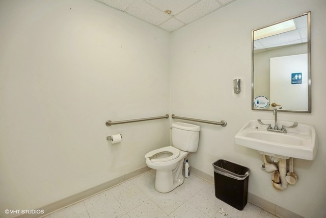 111 N Wabash Avenue 1205 Property Photo 13