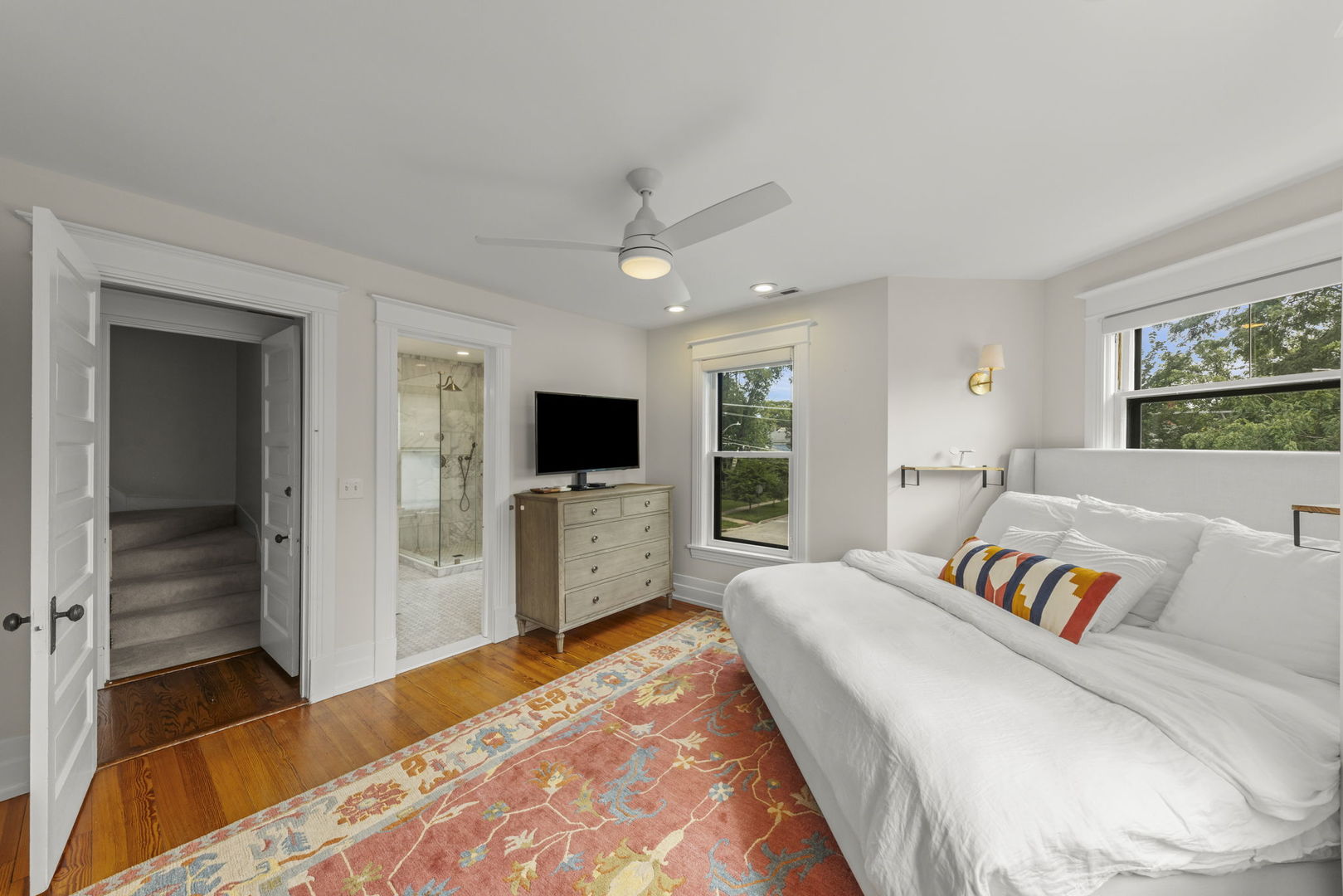 726 N Wheaton Avenue Property Photo 15