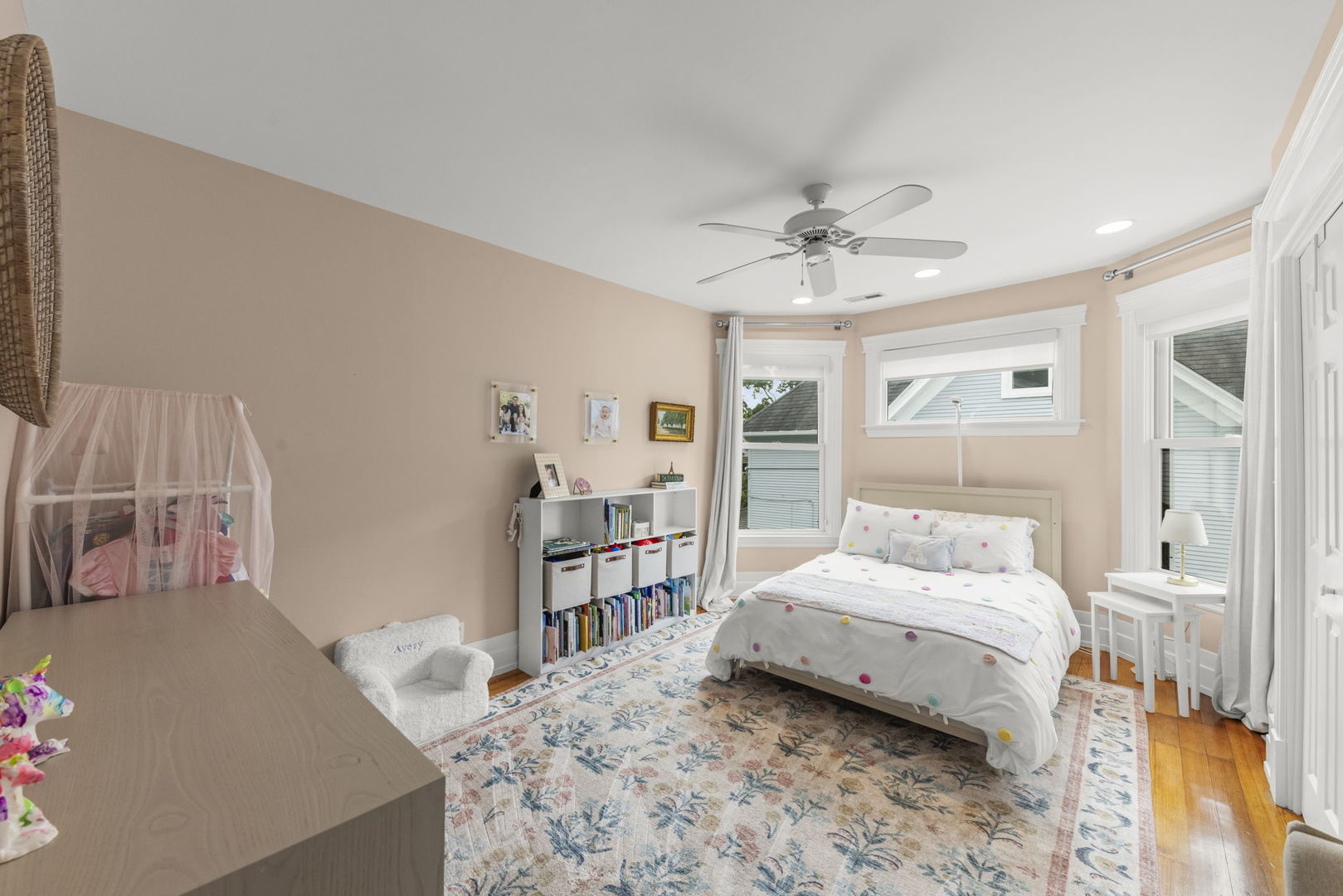726 N Wheaton Avenue Property Photo 17