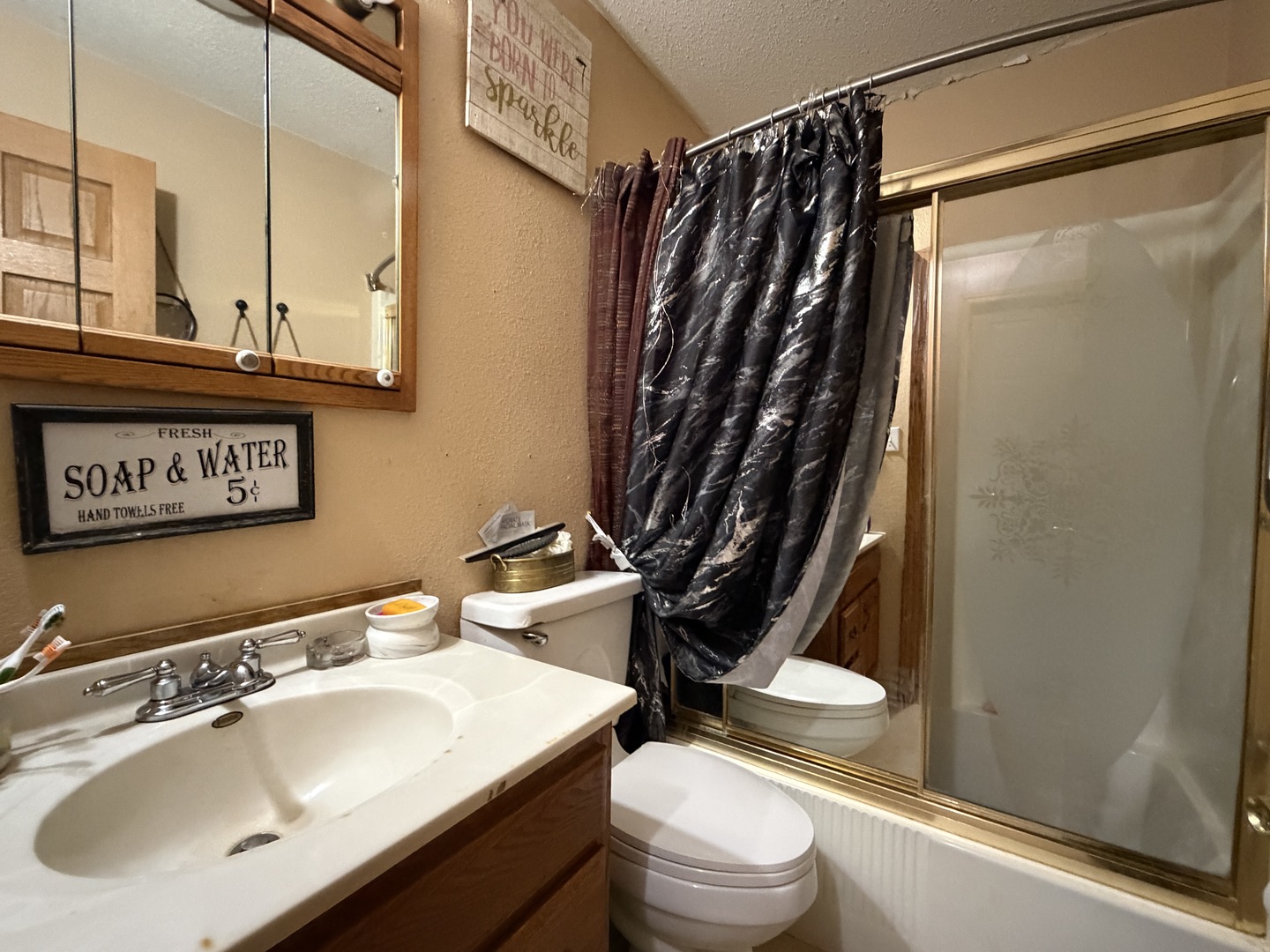 1014 Illinois Drive Property Photo 7