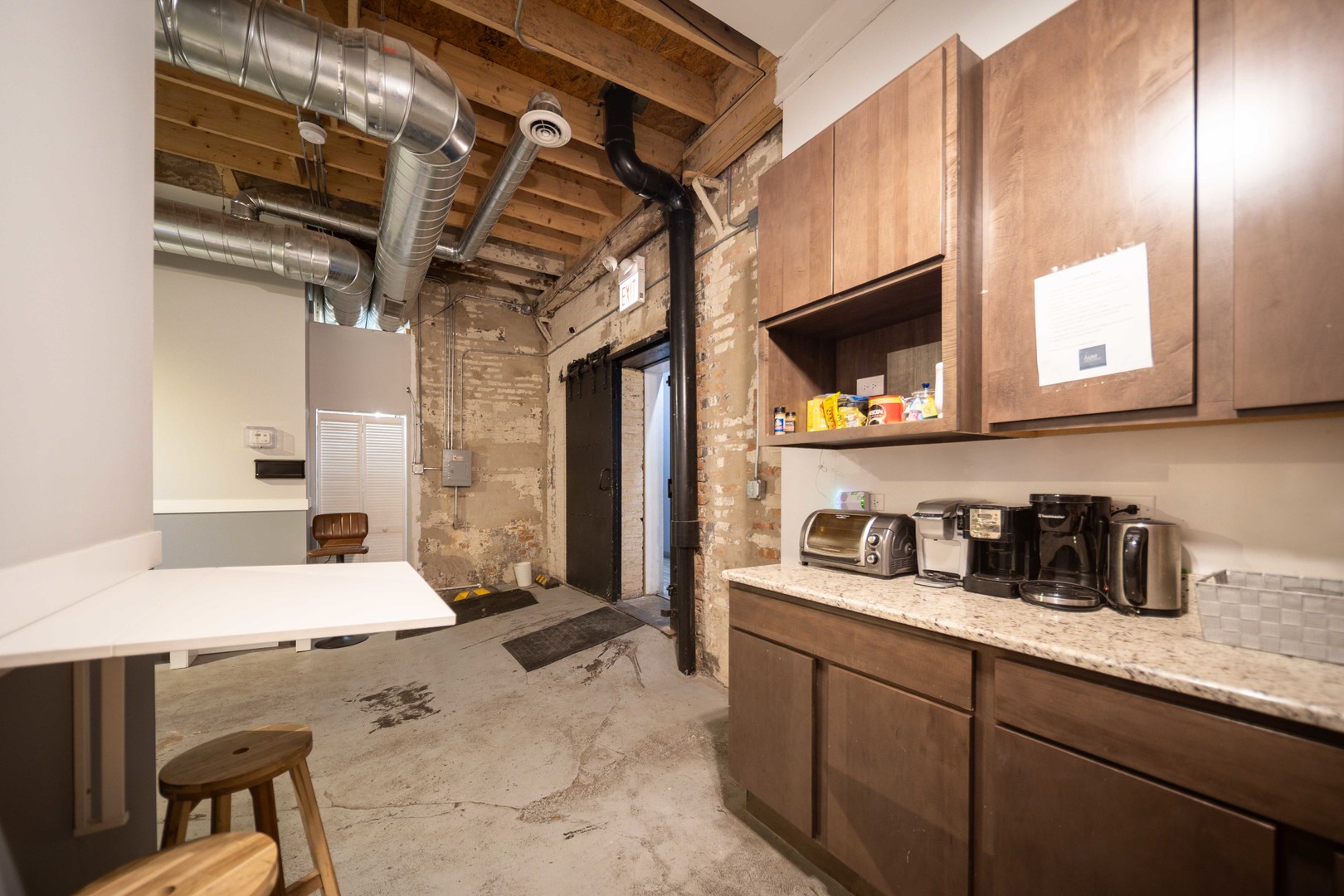 3530 W Armitage Avenue Property Photo 21